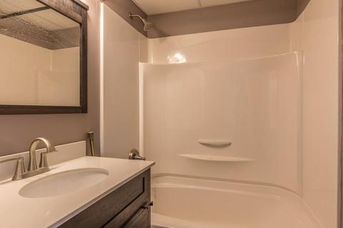 96 Barthel Ave, Gardner, MA 01440 photo 7
