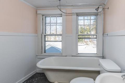 96 Barthel Ave, Gardner, MA 01440 photo 10