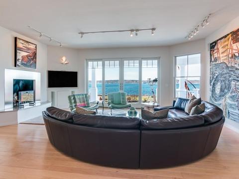 24 Eastern Point Blvd, Gloucester, MA 01930 photo 3