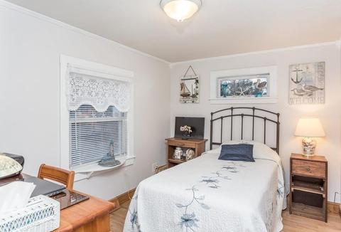 25 Gitche Gumee Rd, Wareham, MA 02532 photo 6