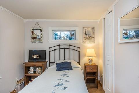 25 Gitche Gumee Rd, Wareham, MA 02532 photo 7