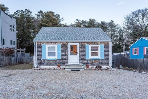 25 Gitche Gumee Rd, Wareham, MA 02532 photo 1