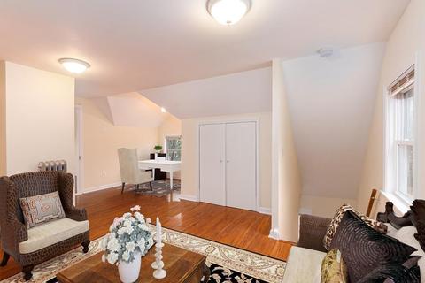 10 Beaconsfield Rd, Worcester, MA 01602 photo 18