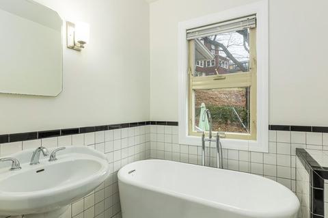 10 Beaconsfield Rd, Worcester, MA 01602 photo 5
