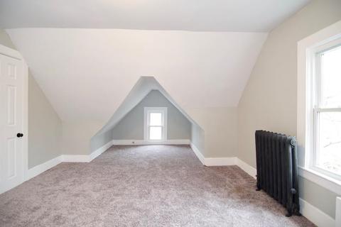 24 Welcome Pl, Springfield, MA 01109 photo 34