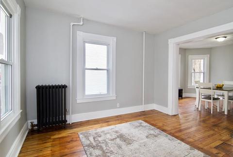 24 Welcome Pl, Springfield, MA 01109 photo 12