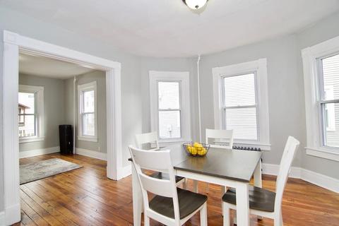 24 Welcome Pl, Springfield, MA 01109 photo 18