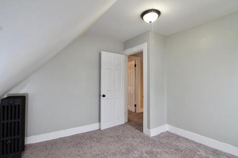 24 Welcome Pl, Springfield, MA 01109 photo 41