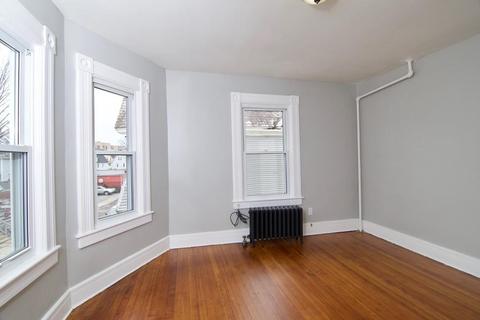 24 Welcome Pl, Springfield, MA 01109 photo 23