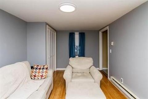 9 E Bacon St, Plainville, MA 02762 photo 9