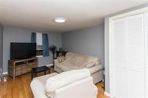 9 E Bacon St, Plainville, MA 02762 photo 7