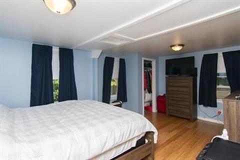 9 E Bacon St, Plainville, MA 02762 photo 11