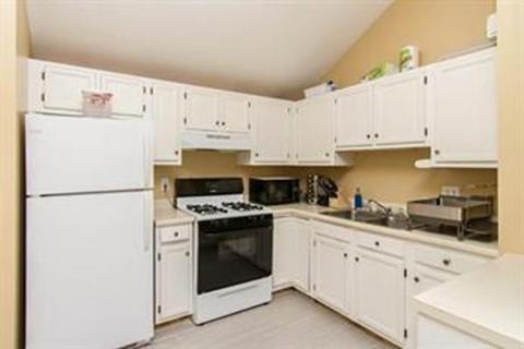 9 E Bacon St, Plainville, MA 02762 photo 17