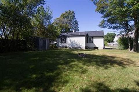 9 E Bacon St, Plainville, MA 02762 photo 6
