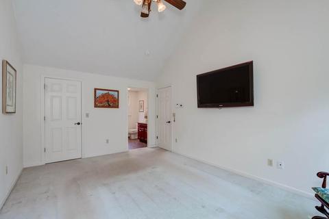 93 Park St, Mendon, MA 01756 photo 21