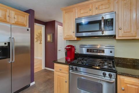 93 Park St, Mendon, MA 01756 photo 13