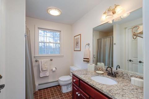93 Park St, Mendon, MA 01756 photo 22