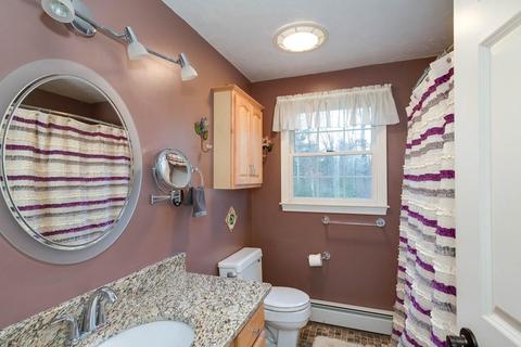 93 Park St, Mendon, MA 01756 photo 24