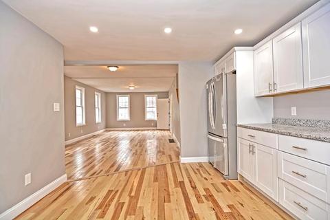 4 Prospect Sq #1, Gloucester, MA 01930 photo 11