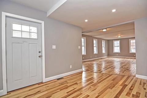 4 Prospect Sq #1, Gloucester, MA 01930 photo 4