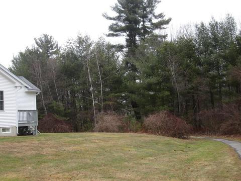 6 Deerfield Dr E #B, Webster, MA 01570 photo 5