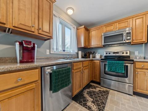 29 Heritage Ct, Fall River, MA 02721 photo 7