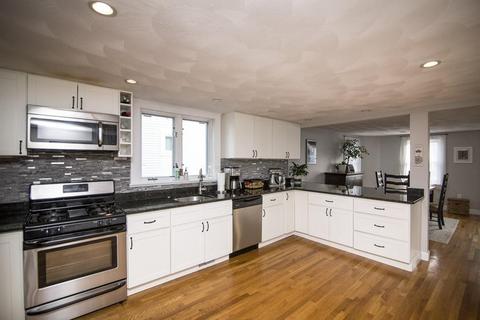 9 Davis St, Beverly, MA 01915 photo 9