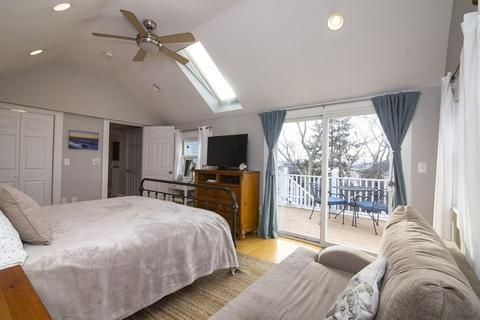 9 Davis St, Beverly, MA 01915 photo 17
