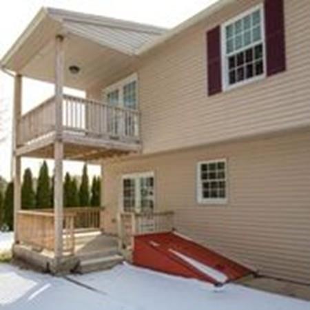 5 Surrey Ln, Webster, MA 01570 photo 6