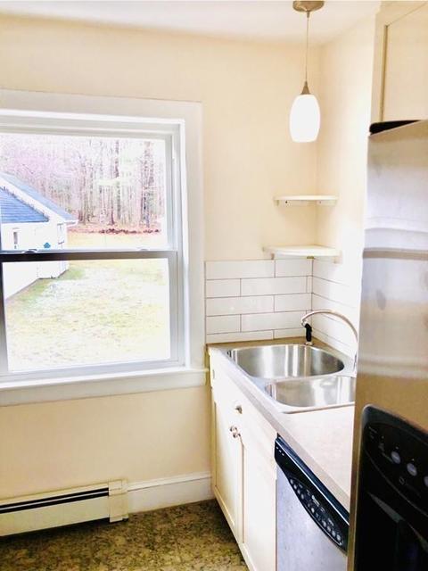 50 Ash St, Webster, MA 01570 photo 6