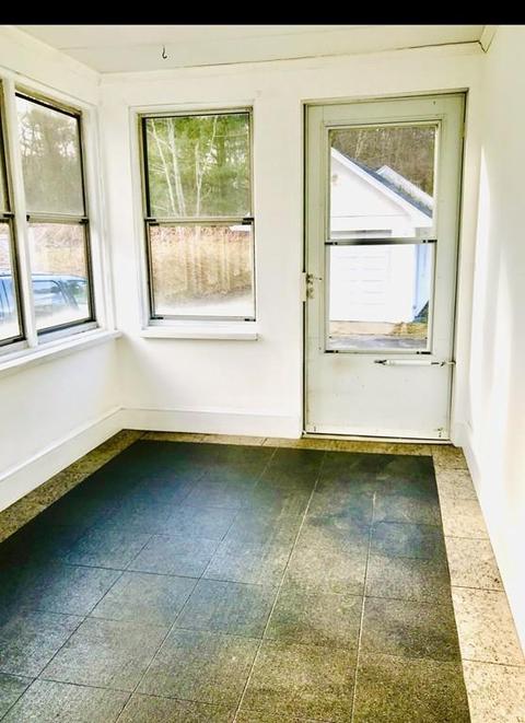 50 Ash St, Webster, MA 01570 photo 4
