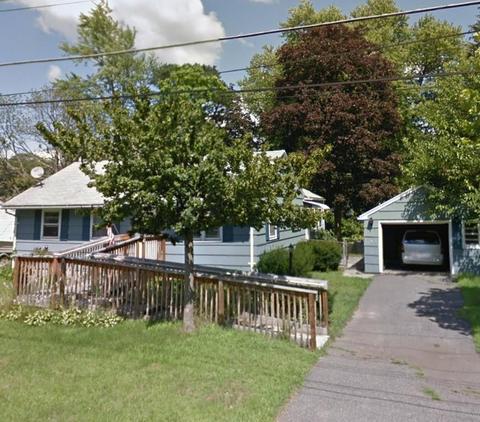 137 Bacon Rd, Springfield, MA 01119 photo 1