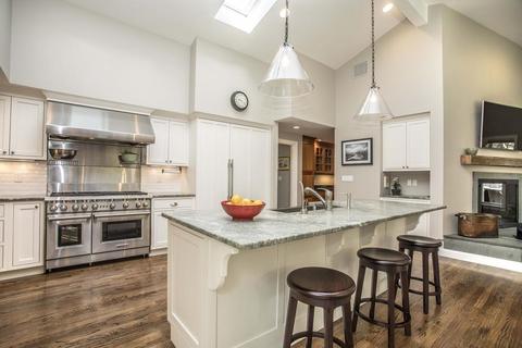 18 Farm St, Dover, MA 02030 photo 9