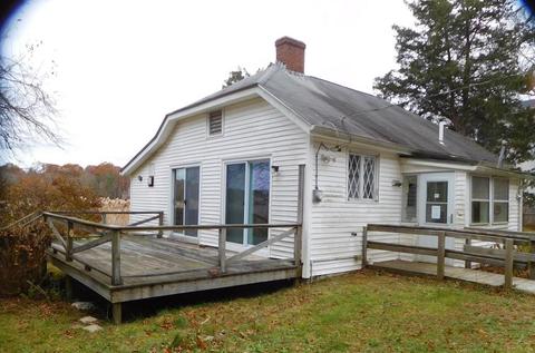 28 Canedy St, Wareham, MA 02576 photo 10