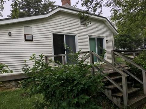 28 Canedy St, Wareham, MA 02576 photo 2