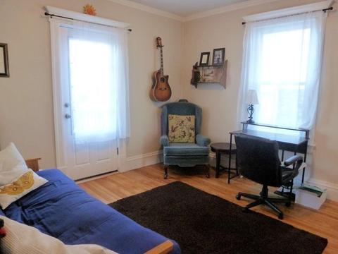 13 Hadwen Ln, Worcester, MA 01602 photo 11
