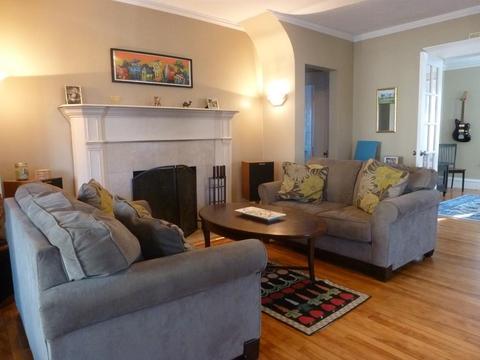 13 Hadwen Ln, Worcester, MA 01602 photo 2