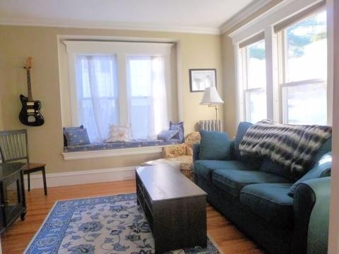 13 Hadwen Ln, Worcester, MA 01602 photo 4