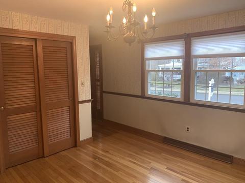 44 Maple St, Braintree, MA 02184 photo 5