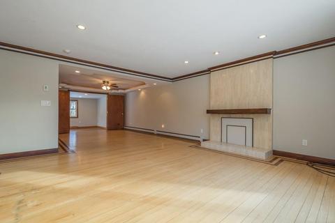 219 Taylor Rd, Stow, MA 01775 photo 4