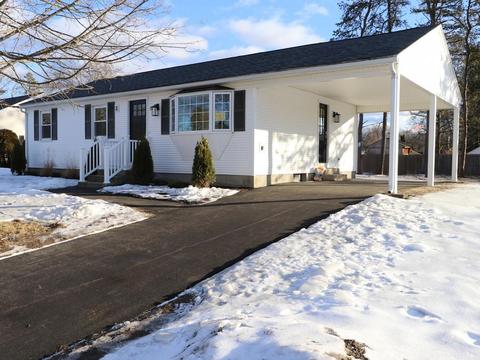 31 Rabideau Dr, Easthampton, MA 01027 photo 1