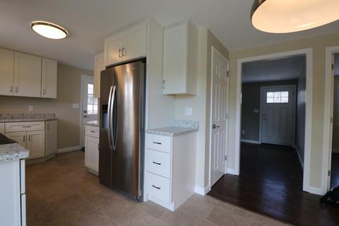 31 Rabideau Dr, Easthampton, MA 01027 photo 8