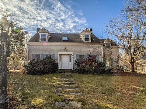 678 Point Rd, Marion, MA 02738 photo 1