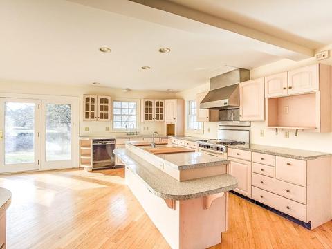 678 Point Rd, Marion, MA 02738 photo 10