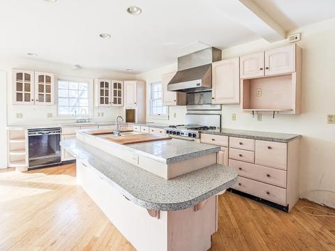 678 Point Rd, Marion, MA 02738 photo 9