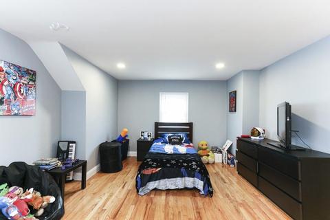 239 Ames St, Fall River, MA 02721 photo 24