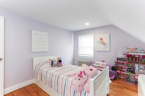 239 Ames St, Fall River, MA 02721 photo 29