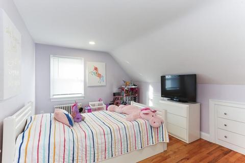 239 Ames St, Fall River, MA 02721 photo 28