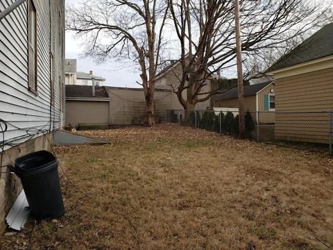 137 Horton St, Fall River, MA 02723 photo 4