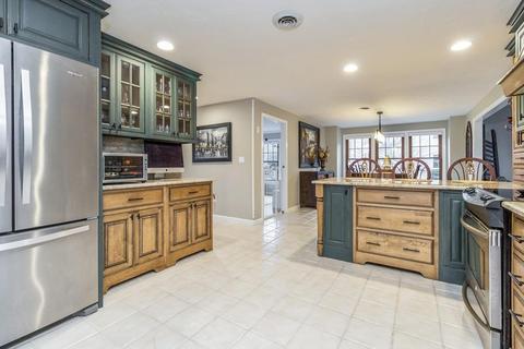 52 Cedar St, Walpole, MA 02081 photo 5